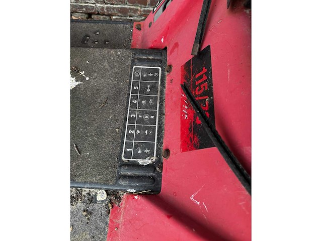 Mtd - 115/76 - zitmaaier - afbeelding 11 van  11