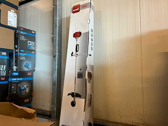 Mtd 1043 trimmer - afbeelding 1 van  5