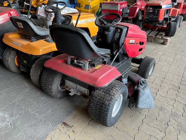 Mtd b 130 zitmaaier - afbeelding 2 van  7