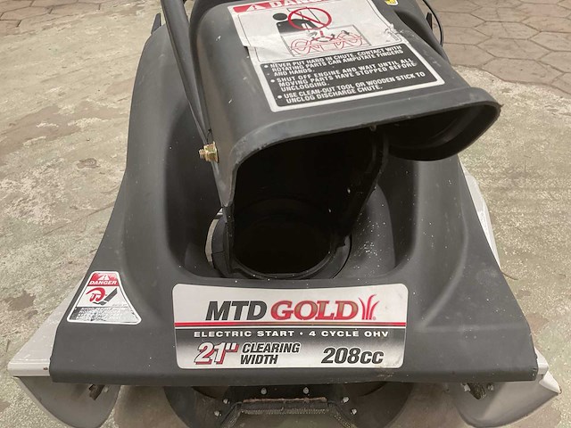Mtd gold 21” 208cc snow blower - afbeelding 3 van  4