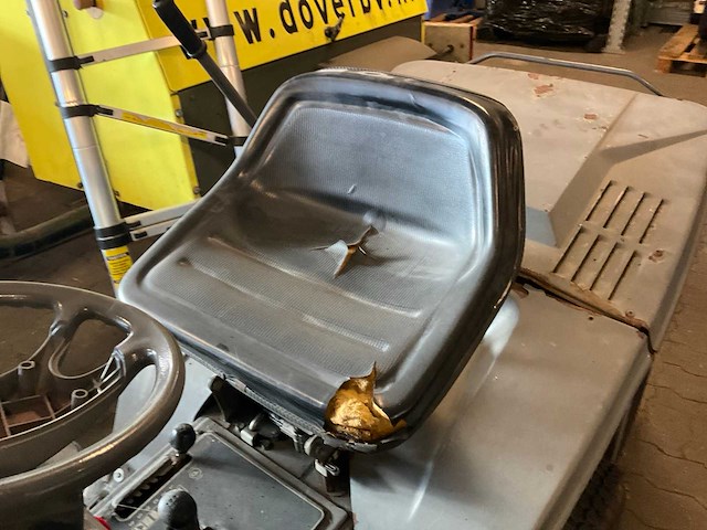 Mtd white et-13 zitmaaier - afbeelding 5 van  8