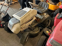 Mtd white l-130 zitmaaier - afbeelding 1 van  5