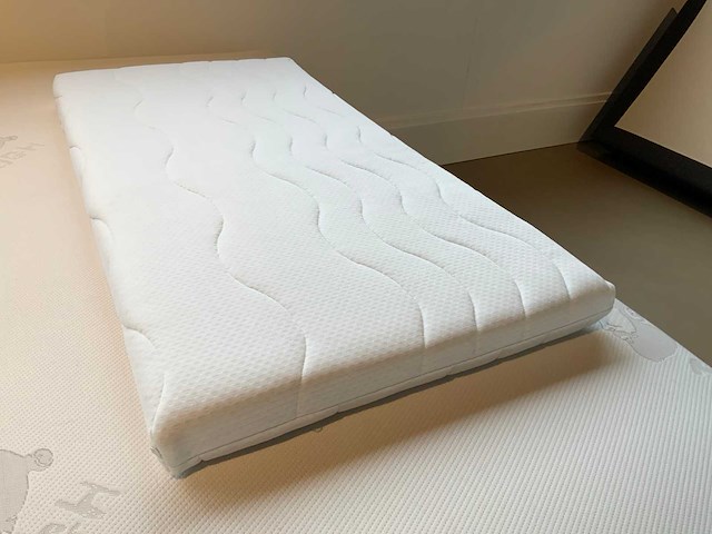 Mtf b70 x h140cm kindermatras - afbeelding 1 van  6