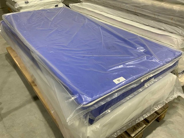 Mtf incontinentie koudschuim topper b90 x l200 cm - afbeelding 4 van  5