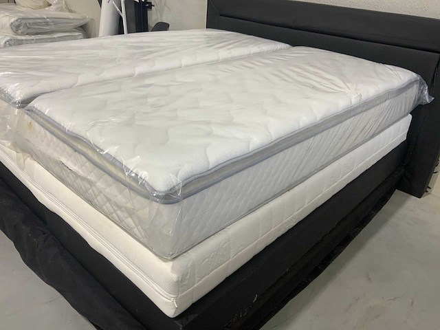 Mtf koudschuim pocketvering matras met topper b90 x l200 cm - afbeelding 1 van  4