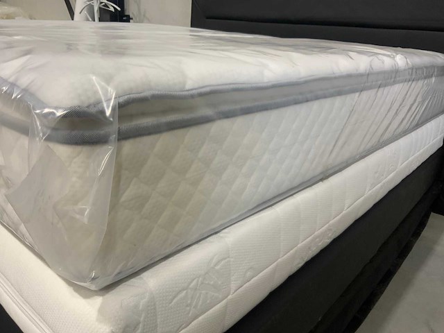 Mtf koudschuim pocketvering matras met topper b90 x l200 cm - afbeelding 2 van  4