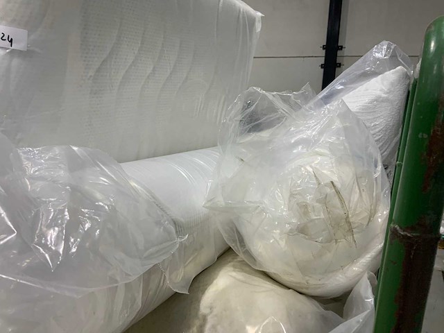 Mtf o.a. set retour toppers / matras / nasa kussen (7x) - afbeelding 5 van  10