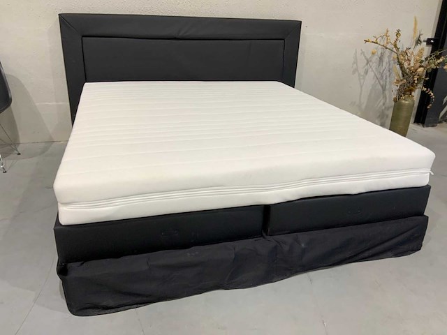 Mtf pocketvering boxspring set - b180 x l200cm showroom - afbeelding 1 van  9