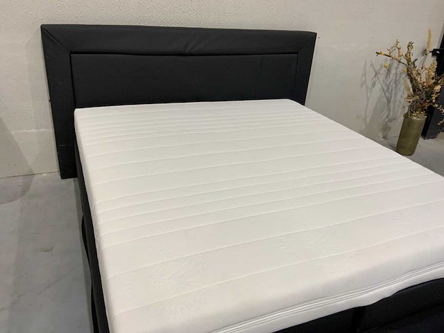 Mtf pocketvering boxspring set - b180 x l200cm showroom - afbeelding 9 van  9