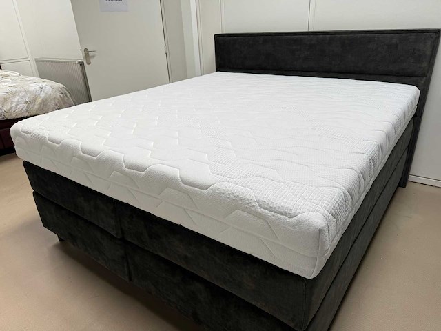 Mtf pocketvering koudschuim matras b140 x l200 cm - afbeelding 1 van  6