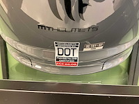 Mthelmets genesis xl helm - afbeelding 13 van  15
