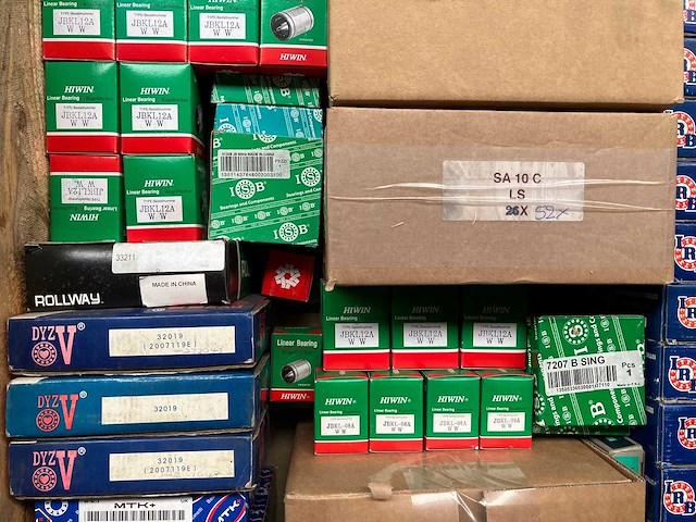 Mtk+, isb, hiwin - grote partij industriële lagers en lineaire componenten - afbeelding 10 van  11