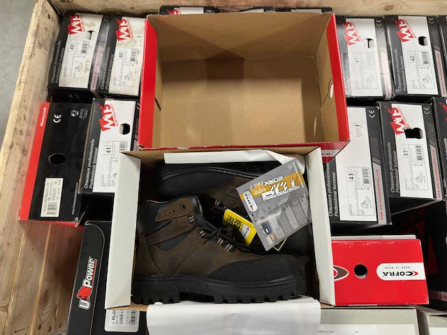 Mts, cofra - partij werkschoenen/laarzen - afbeelding 4 van  12