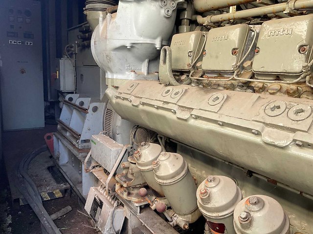 Mtu / anton piller nkt 1400-4 stroomaggregaat (1400 kva) - afbeelding 10 van  14