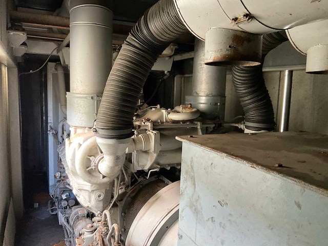 Mtu / anton piller nkt 1400-4 stroomaggregaat (1400 kva) - afbeelding 2 van  15