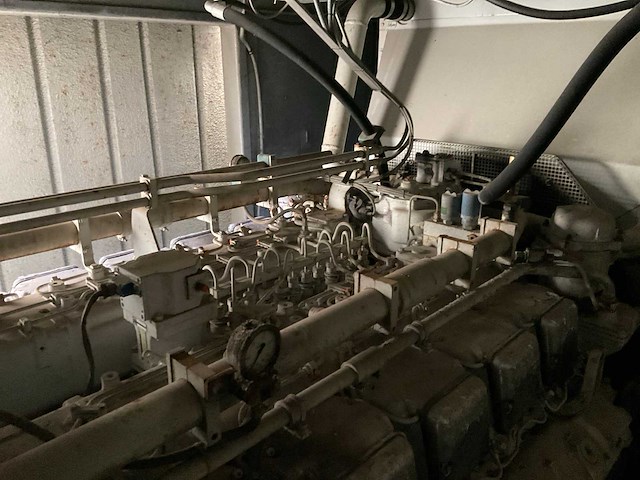 Mtu / anton piller nkt 1400-4 stroomaggregaat (1400 kva) - afbeelding 14 van  15