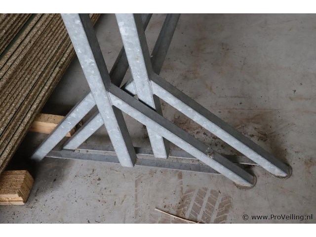 Muba steigerbok type k3 - 157x5x170cm - 2 stuks - afbeelding 2 van  6