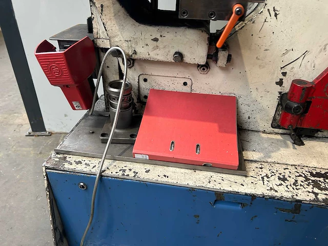 Mubea - kblh1000 - pons- en knipmachine - afbeelding 5 van  8