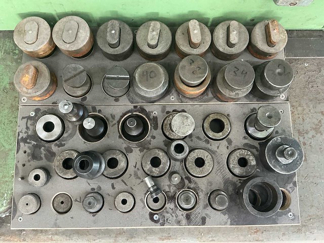 Mubea 137/17570/18 ponsmachine - afbeelding 17 van  27