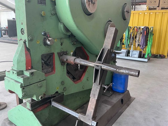 Mubea 137/17570/18 ponsmachine - afbeelding 27 van  27