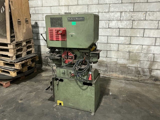 Mubea bfl350 ponsmachine - afbeelding 1 van  13