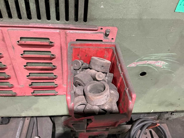 Mubea bfl350 ponsmachine - afbeelding 13 van  13