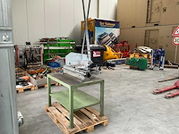 Mubea hefboomplatenschaar op tafel - afbeelding 2 van  8