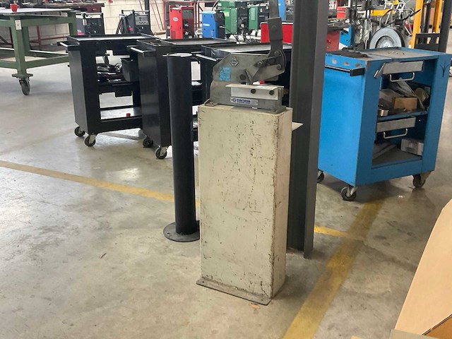 Mubea hefboomplatenschaar - afbeelding 3 van  4