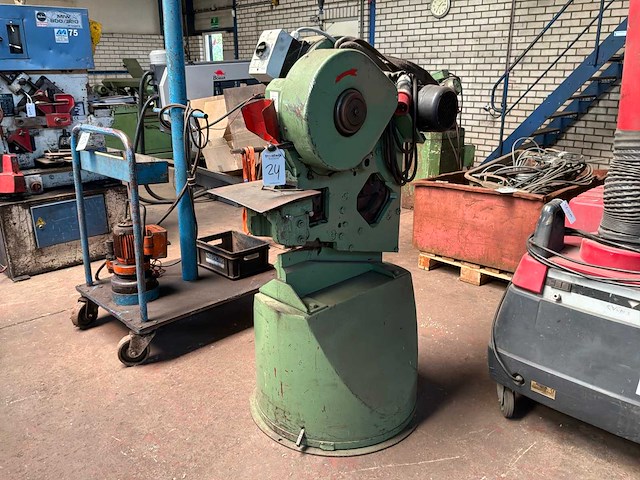 Mubea junior bf 10 profiel bewerkingsmachine - afbeelding 1 van  9