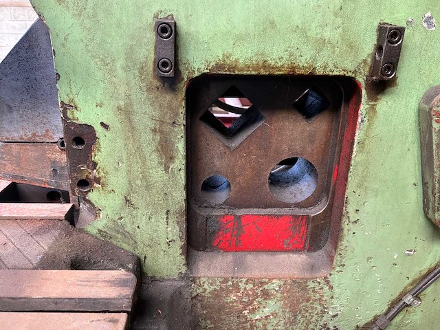 Mubea kbl 80-40 optima f profiel bewerkingsmachine - afbeelding 11 van  14