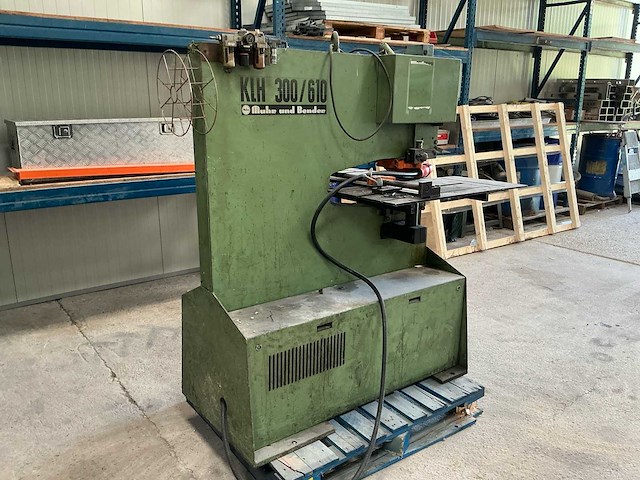Mubea klh 300/610 ponsmachine - afbeelding 1 van  11