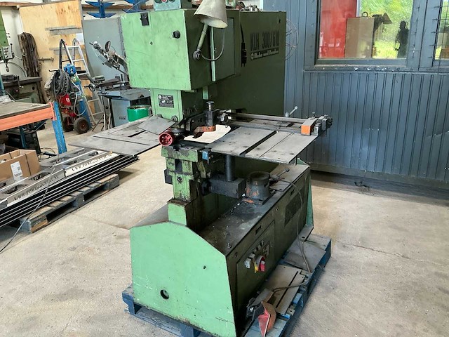 Mubea klh 300/610 ponsmachine - afbeelding 5 van  11