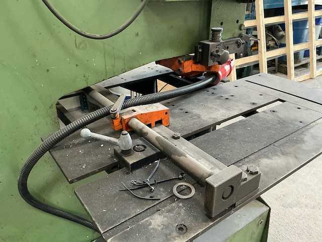 Mubea klh 300/610 ponsmachine - afbeelding 7 van  11
