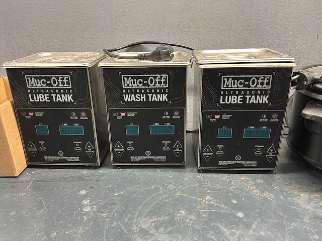 Muc-off ultrasonic onderdelenreiniger (4x) - afbeelding 1 van  10