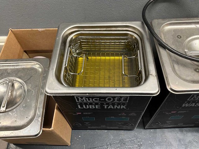 Muc-off ultrasonic onderdelenreiniger (4x) - afbeelding 8 van  10