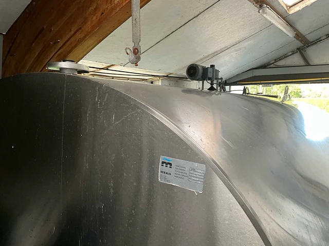 Mueller melkkoeltank 9100 ltr. met koelinstallatie - afbeelding 7 van  18