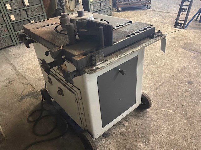 Muhr und bender betonstaalbuiger - afbeelding 3 van  8