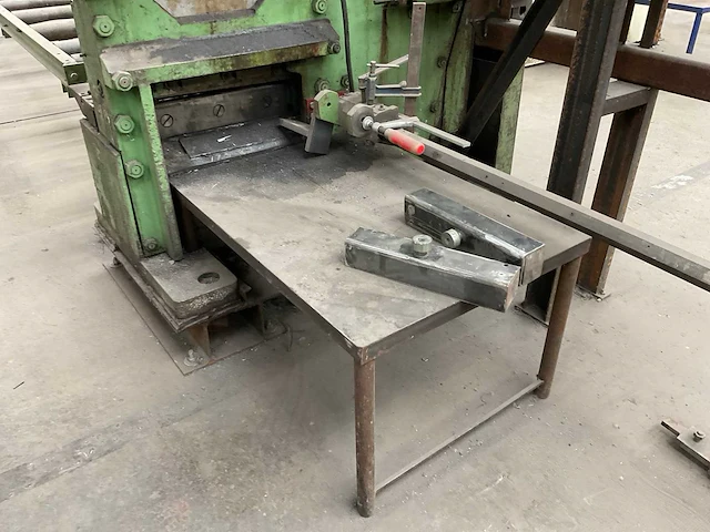 Muhr und bender kls1100 profielstaalschaar en ponsmachine - afbeelding 17 van  25
