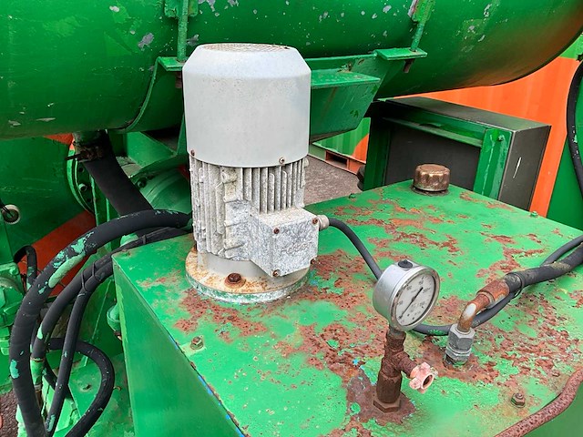Mulder rb 60 betonmixer 6m3 - afbeelding 9 van  20