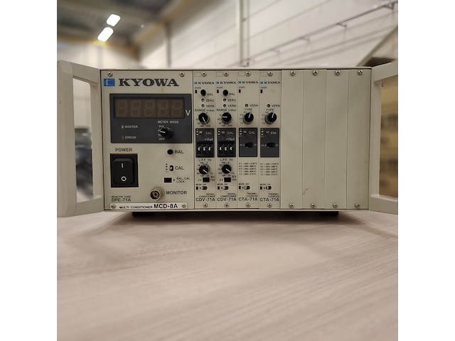 Multi conditioner / meetversterker-unit kyowa, mcd-8a - afbeelding 1 van  9
