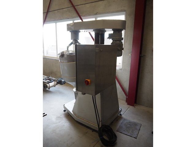 Multi-homo - afbeelding 2 van  9