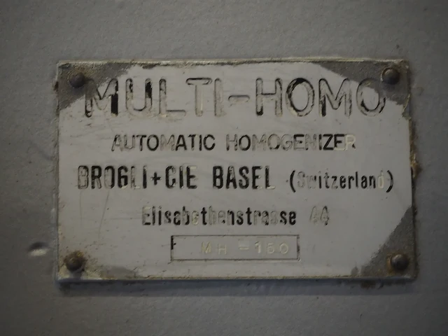 Multi-homo - afbeelding 9 van  9