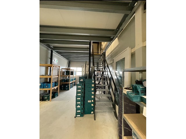 Multi profiel entresolvloer 7850x4307mm ca. 33m2 , 2021 - afbeelding 2 van  7