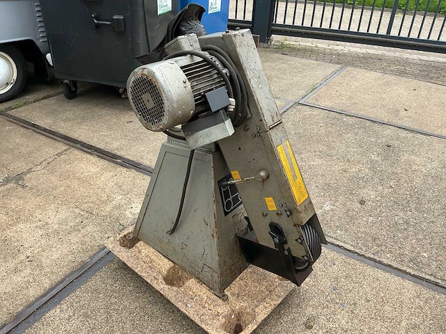 Multi-tool gs 75 bandschuurmachine - afbeelding 10 van  13