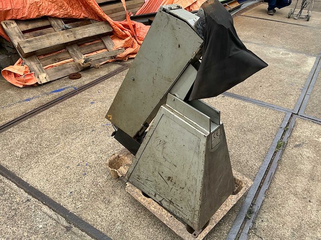 Multi-tool gs 75 bandschuurmachine - afbeelding 7 van  13