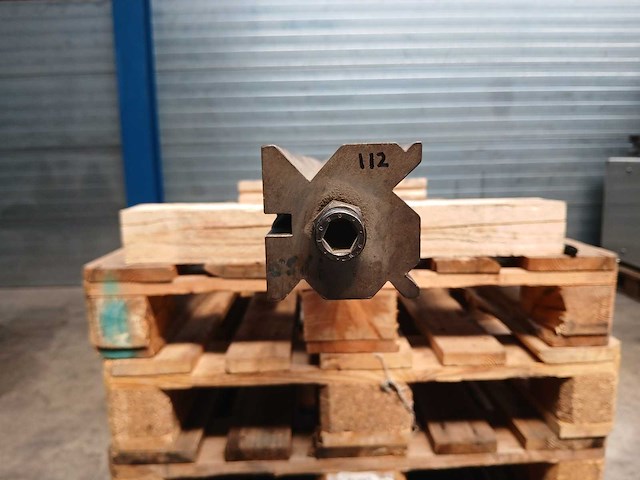 Multi v - 75x75 - kantbank gereedschap - afbeelding 1 van  5