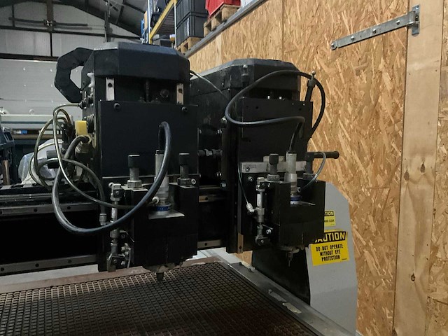Multicam sf serie 2 kops cnc freesmachine - afbeelding 9 van  12