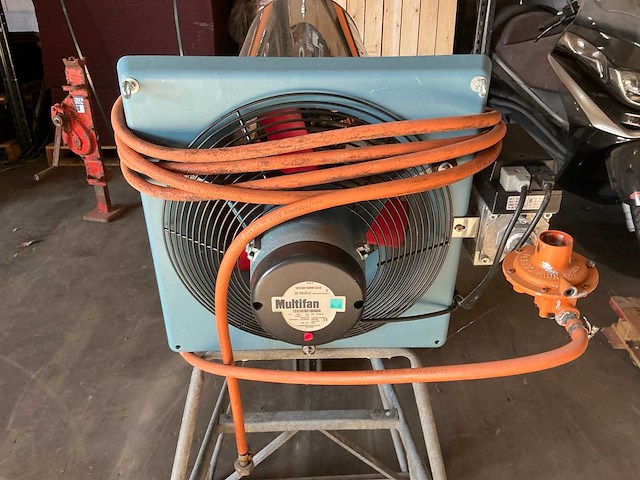 Multifan 2e30-3pp-40 heteluchtkanon - afbeelding 8 van  9
