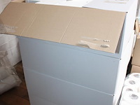 Multifolded handdoekjes euro products. 5 dozen met 25 bundels. - afbeelding 2 van  2