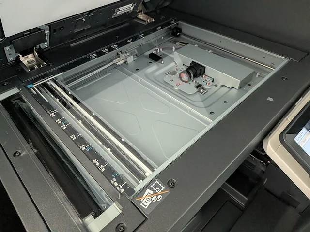 Multifunctionele printer konica minolta, c302302 - afbeelding 6 van  9